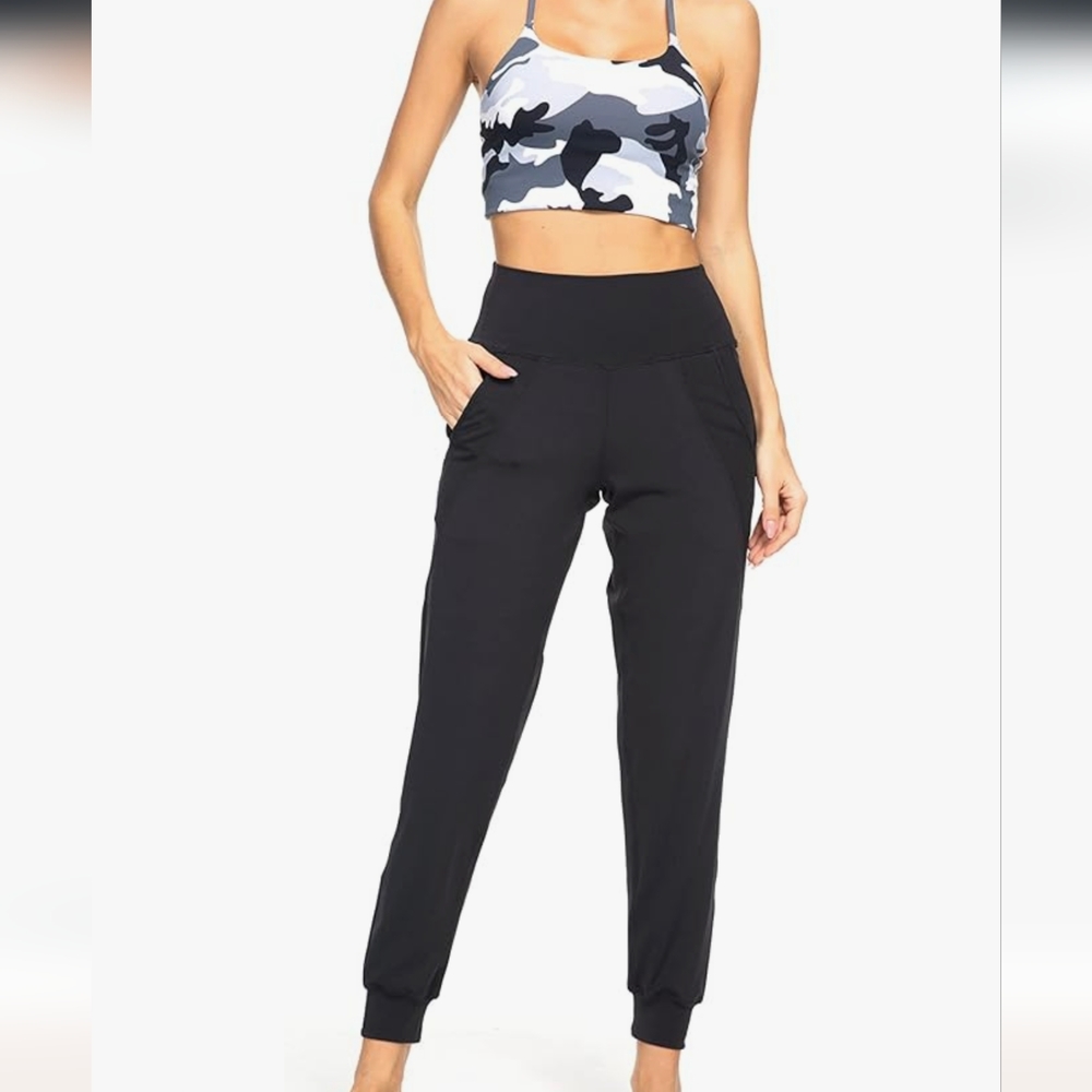 **NEW**VENOR JOGGERS SIZE SMALL